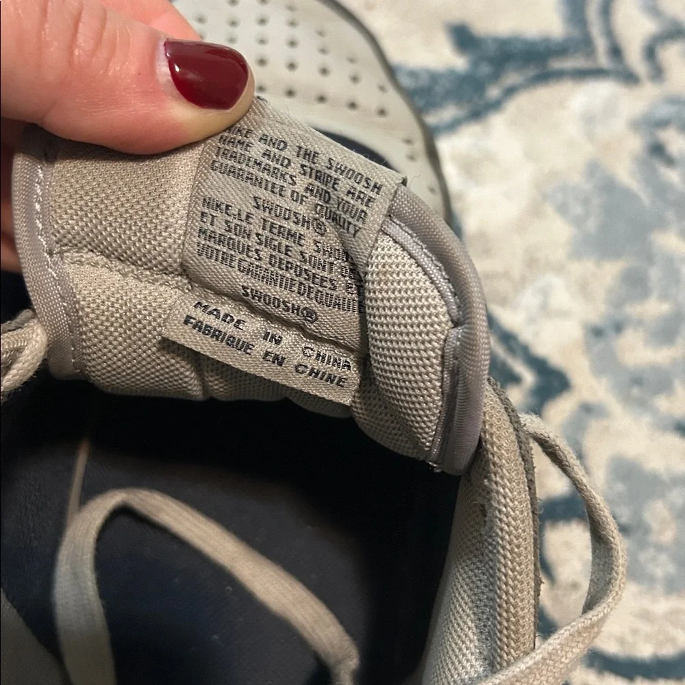 Nike Low-Top Sneakers
